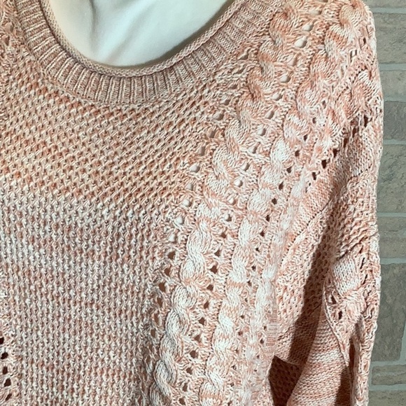 Forever21 - Sz L - cropped knit hole sweater pastel pink / some lighter pink - Picture 2 of 6